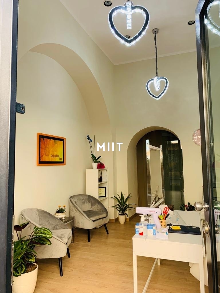 Anteprima immagini centro Anteprima immagini centro